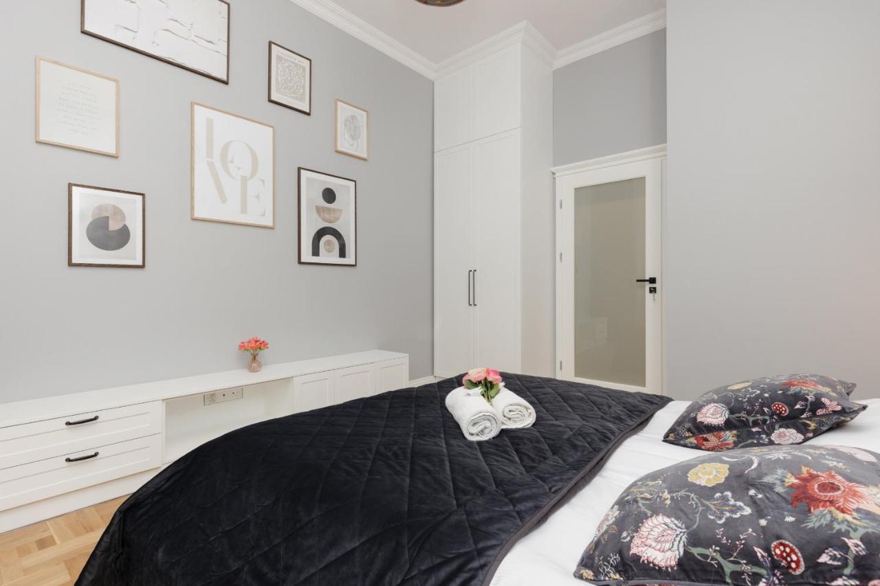 Warszawa Ochota Modern Apartment For Families By Noclegi Renters Extérieur photo